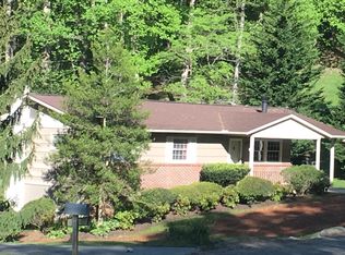 422 Sherwood Cir, Clinton, TN 37716