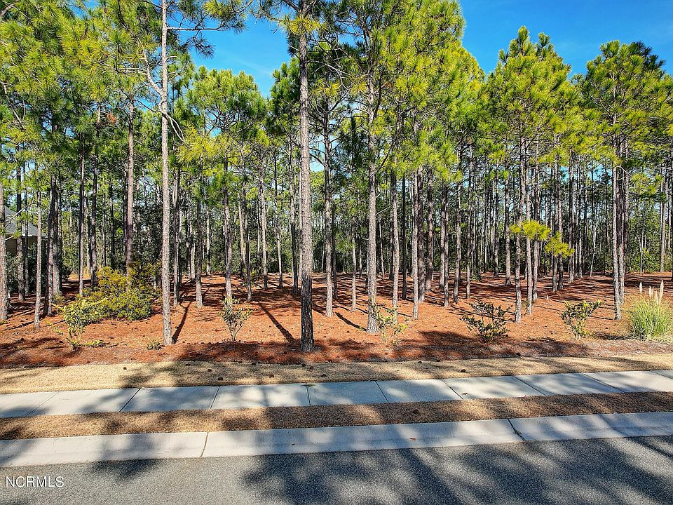 1st image of 2565 Parkridge Drive