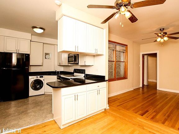 5th image of 2244 N Halsted St #1421