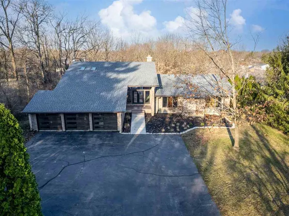 706 Henley Rd, Richmond, IN 47374