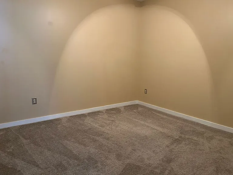 2020 5th Ave S #438 — Photo 8