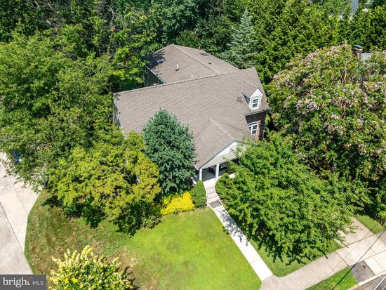 279 Crystal Ter, Haddonfield, NJ 08033
