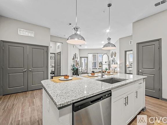 2nd image of 7958 Park Blvd N