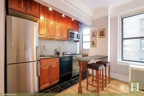 Sold by Halstead Real Estate | media 10