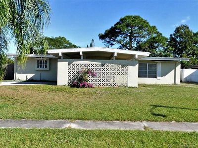 185 NE Jardain Rd, Port Saint Lucie, FL, 34983