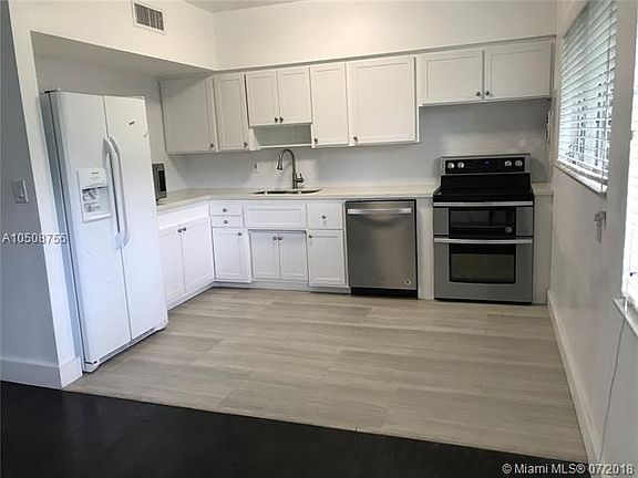 5th image of 1160 99th St APT 4