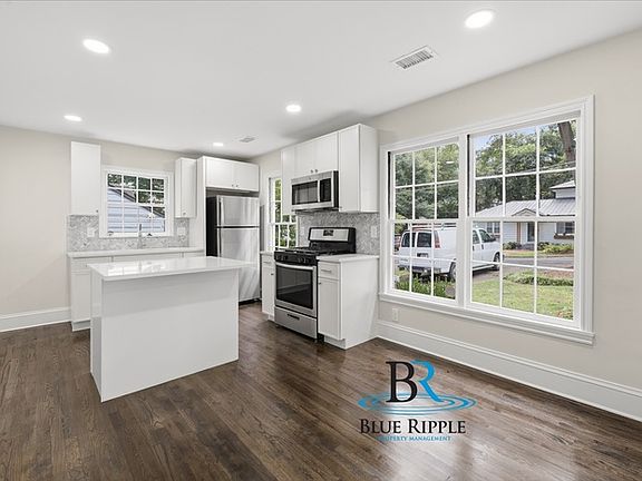 5th image of 1443 Mimosa Cir SE