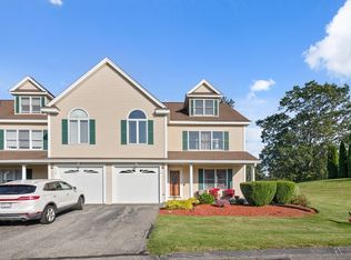 216 Rangeway Rd UNIT 114, North Billerica, MA 01862