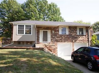 13009 S Conway Ct, Olathe, KS 66062