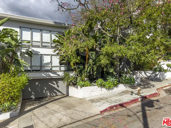 1145 Larrabee St APT 10, West Hollywood, CA 90069