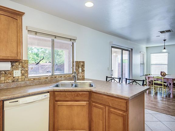 5th image of 12872 N Steamboat Dr