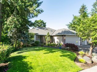 14712 SW Woodhue St, Tigard, OR