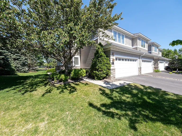 15523 Lilac Dr — Photo 32