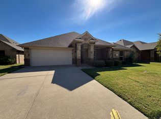 1683 Potomac Dr, Burleson, TX 76028