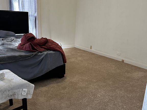 3rd image of 38 Whitney Ave APT 2