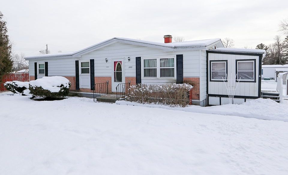 203 Pine Ave, Plattsburgh, NY 12901 Zillow