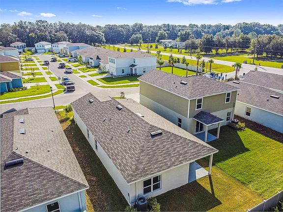 3rd image of 3537 Zephyr Preserve Pl