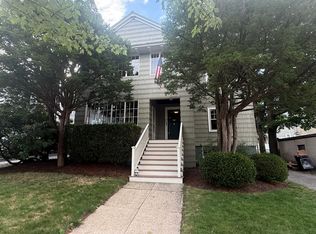 303 Washington St #B, Winchester, MA 01890