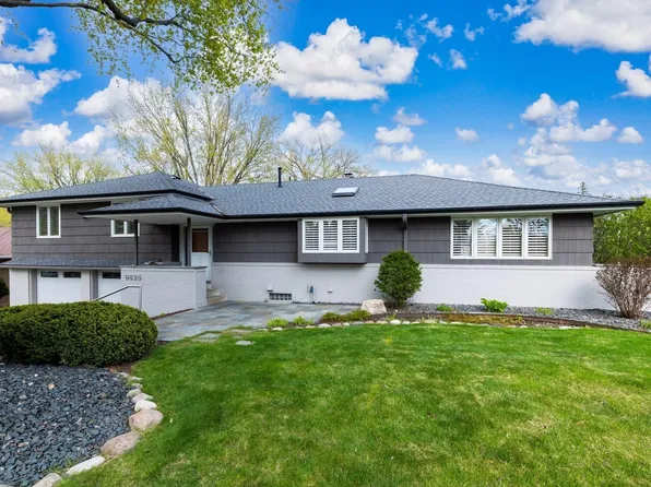 6625 Naomi Dr, Edina, MN 55439
