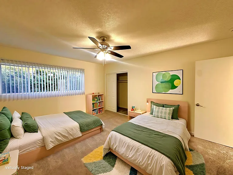 25907 Oak St #19 — Photo 3