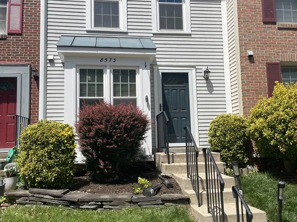 8573 Springfield Oaks Dr, Springfield, VA 22153