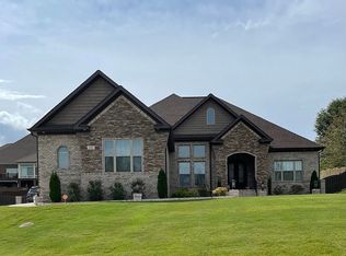 102 Meadow Grove Ln, Meadow, AL 35749