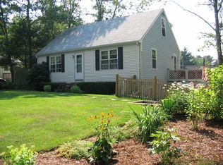 26 Buzzards Bay Dr, Plymouth, MA 02360