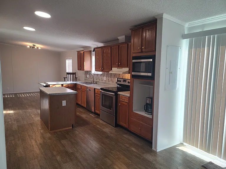 294 Wedgewood Dr — Photo 11