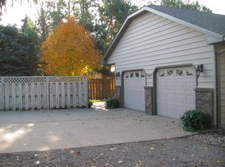 1247 30th St SE, Buffalo, MN 55313