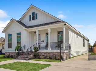3390 Desaix Blvd, New Orleans, LA 70119