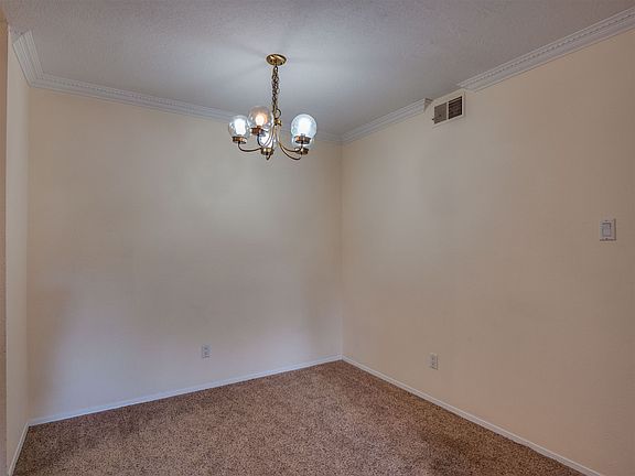 4th image of 505 Oppenheimer Dr #2012