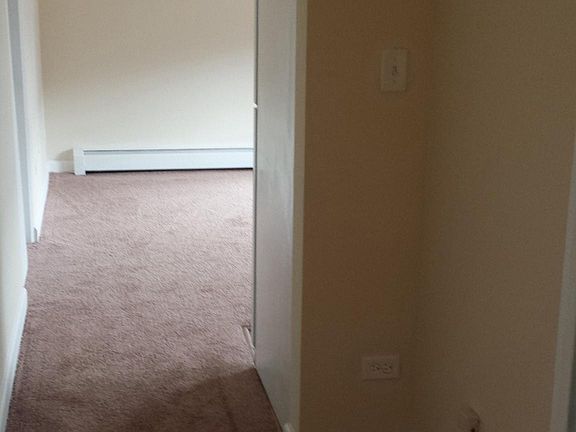 hall to bath & bedroom