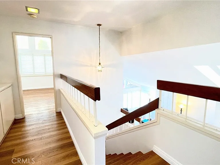 2085 Arbor Cir — Photo 35