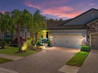 19343 Hawk Valley Dr, Tampa, FL 33647