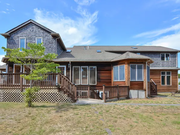79 Glendon Road, Dennis Port, MA 02639