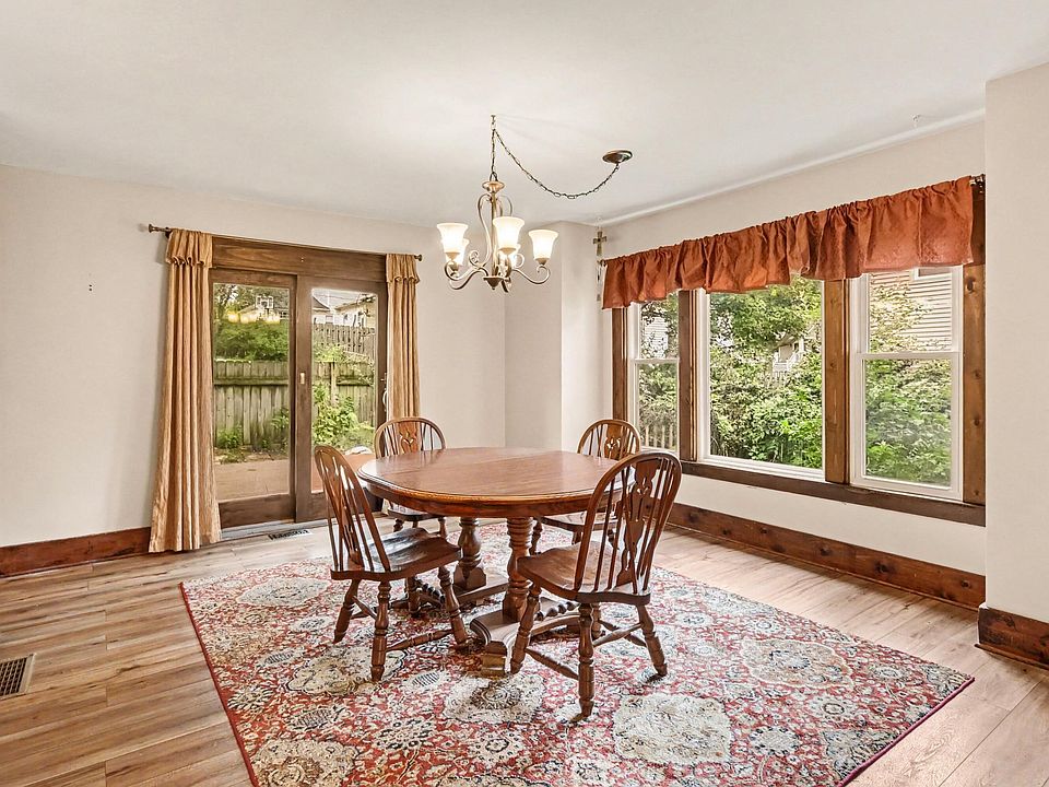 310 Fleming St, photo 6
