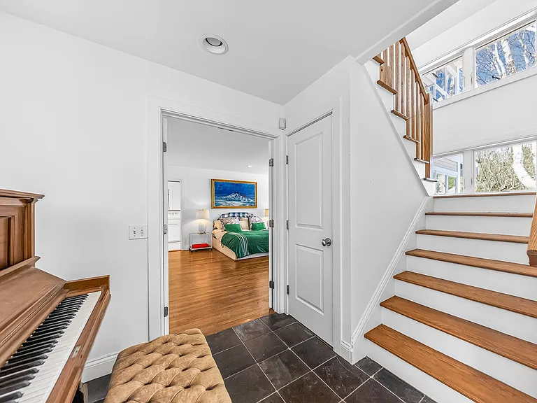 4 Far Pond Rd — Photo 20