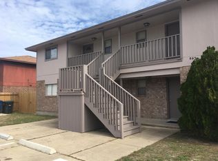 865 Quetzal St APT 1, Corpus Christi, TX 78418