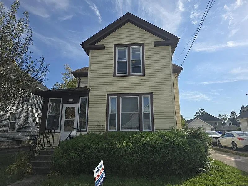1 bed, 1.0 bath, $675 — Photo 1