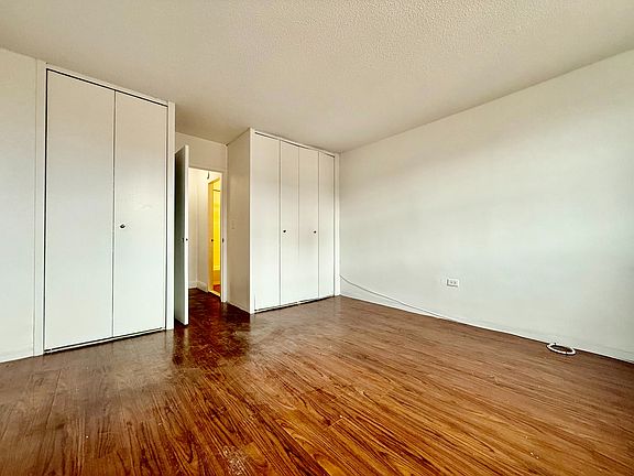 5th image of 825 Boynton Ave APT 18F
