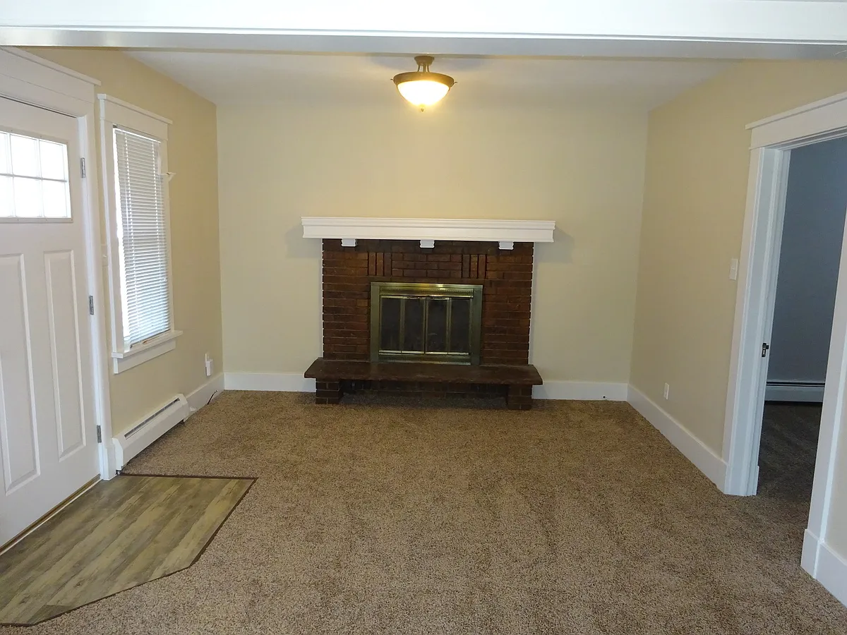 Building Photo - 4302 Benton St