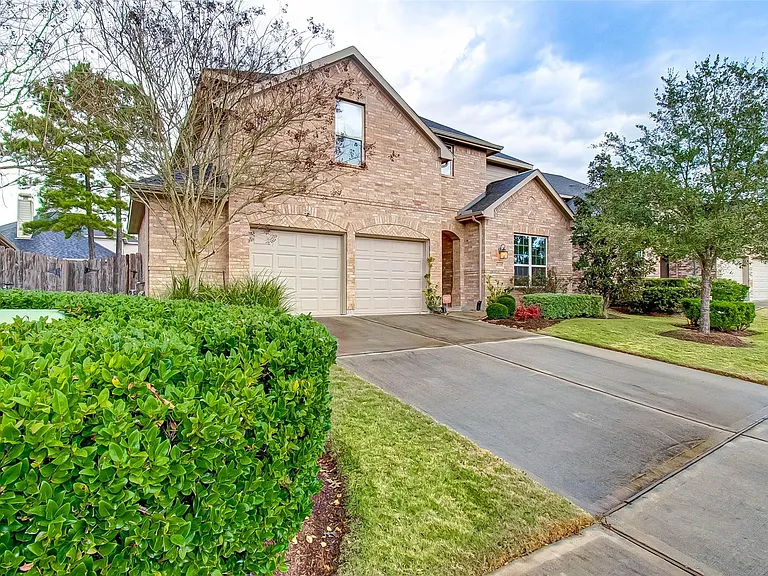8219 Peppervine Ct — Photo 45