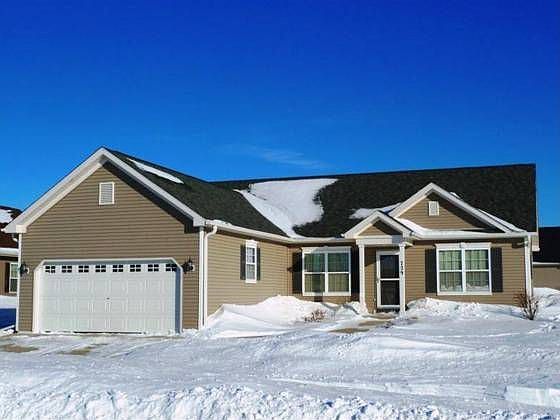 1st image of 729 S Balsam Dr