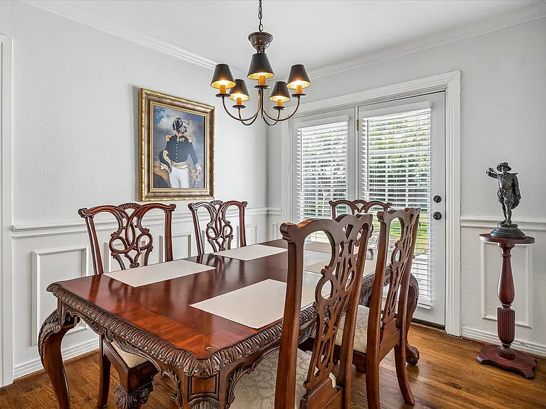 7038 Coronado Ave — Photo 5