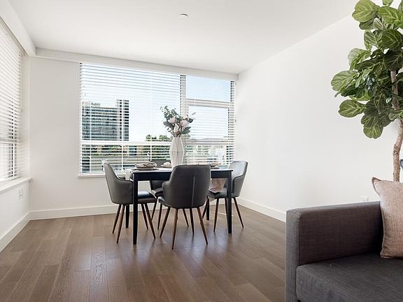 5th image of 1388 Kettner Blvd #311R