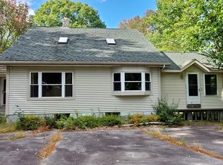 123 Betts Rd, Orrington, ME 04474