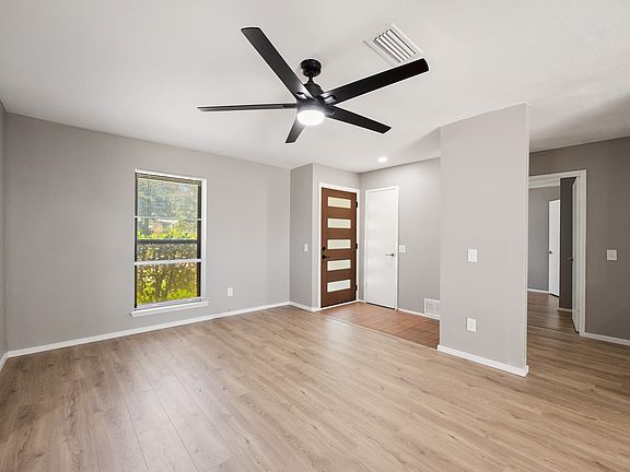 4th image of 2917 Abston Dr