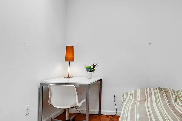 Rented by Horowitz Real Estate | media 15