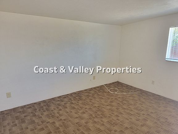 3rd image of 360 Bridgevale Rd #&-410