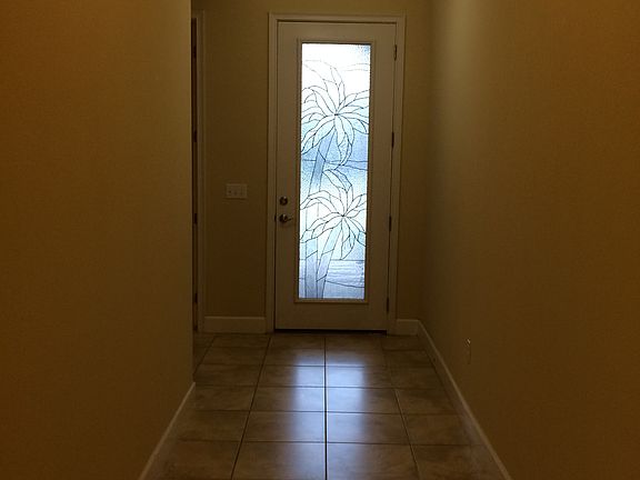 5th image of 460 Chelsea Place Ave
